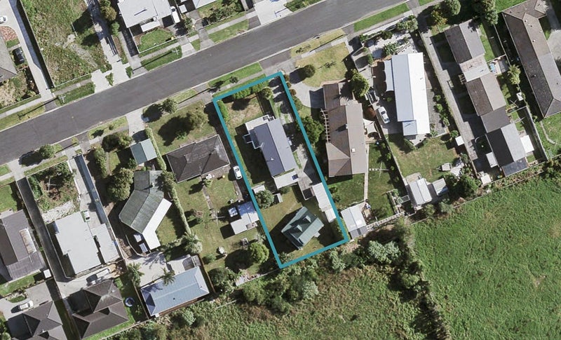 2/39 Berwyn Avenue, Takanini, Auckland - Carousel 1