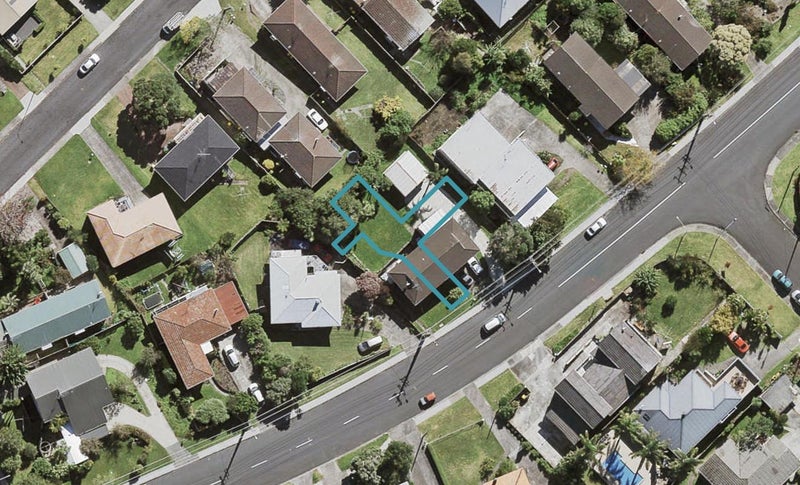 176D Coronation Road, Hillcrest, Auckland - Carousel 1