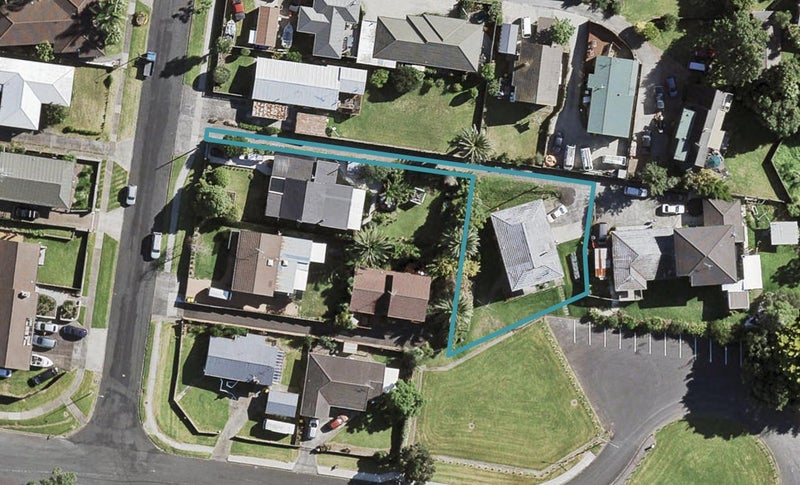 48A Evans Road, Weymouth, Auckland - Carousel 1