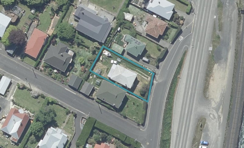 15 Saint Leonards Drive, Saint Leonards, Dunedin - Carousel 1