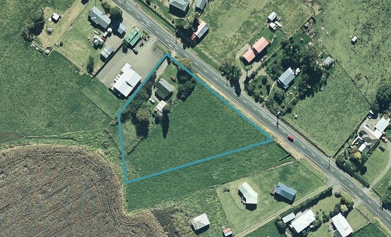 6643 State Highway 35, Te Kaha, Opotiki - Carousel 1