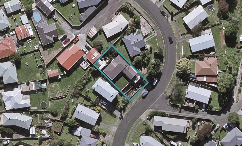 34 Clearmont Crescent, Blagdon, New Plymouth - Carousel 1