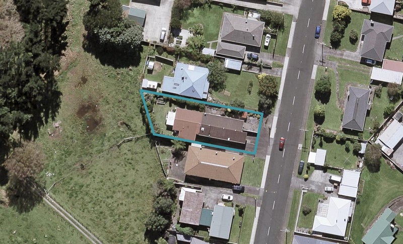 148B Pioneer Road, Spotswood, New Plymouth - Carousel 1