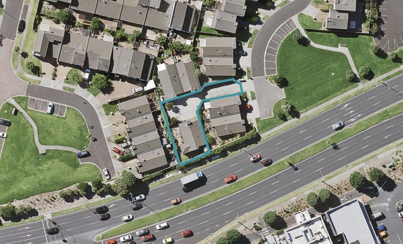 43 Puma Drive, Golflands, Auckland - Carousel 1