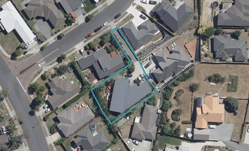 6 Heathfield Avenue, Huntington, Hamilton - Carousel 1