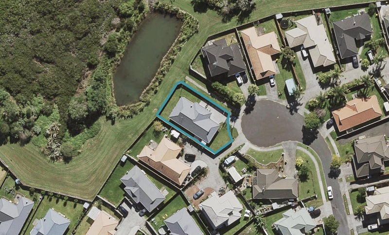 10 Parkstone Place, Favona, Auckland - Carousel 1