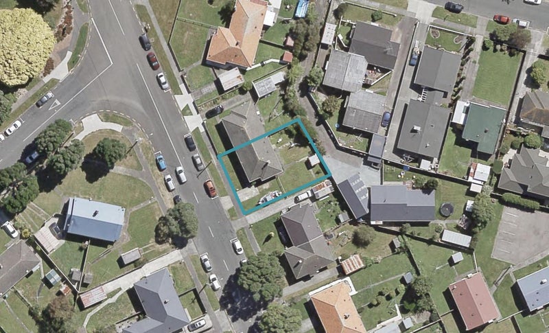 15 Mitchell Street, Epuni, Lower Hutt - Carousel 1