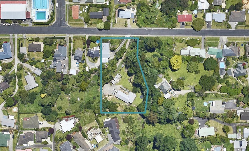 8 Tui Street, Te Puke, Te Puke - Carousel 1