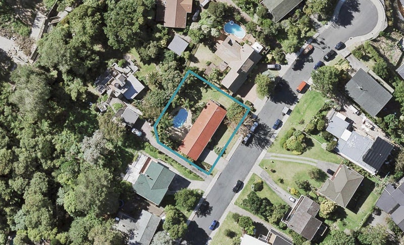 72 Cheriton Road, Mellons Bay, Auckland - Carousel 1