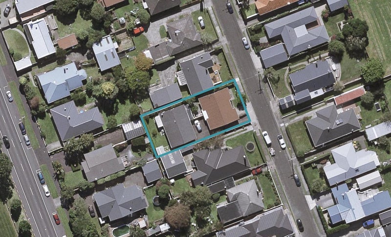14A Tokomaru Street, Welbourn, New Plymouth - Carousel 1