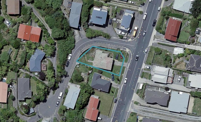 145 Newlands Road, Newlands, Wellington - Carousel 1