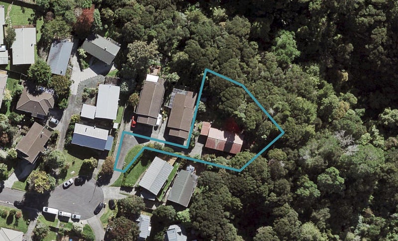 18 Valecrest Place, Bayview, Auckland - Carousel 1