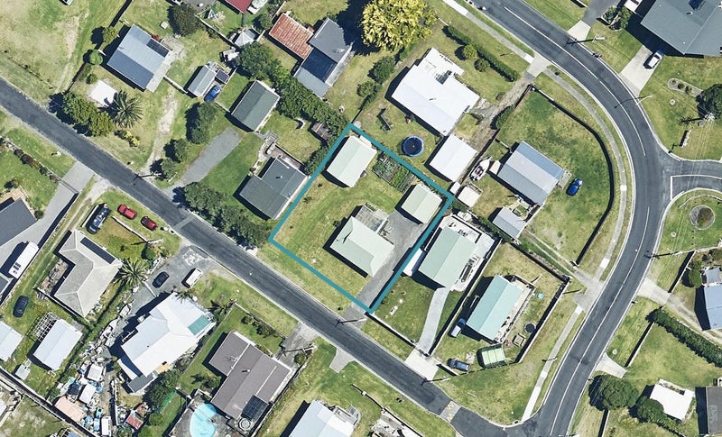 17 Costello Crescent, Pukehina, Te Puke - Carousel 1