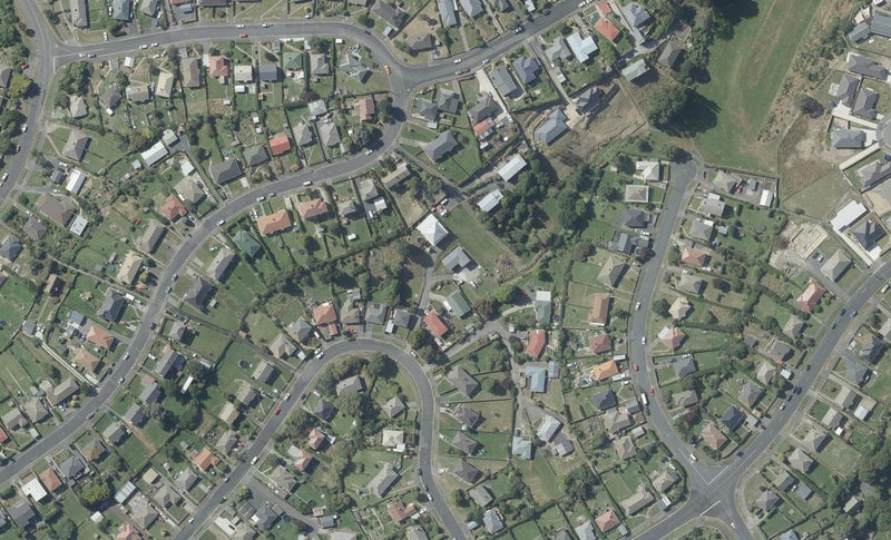 44 Dovecote Avenue, Corstorphine, Dunedin - Carousel 1