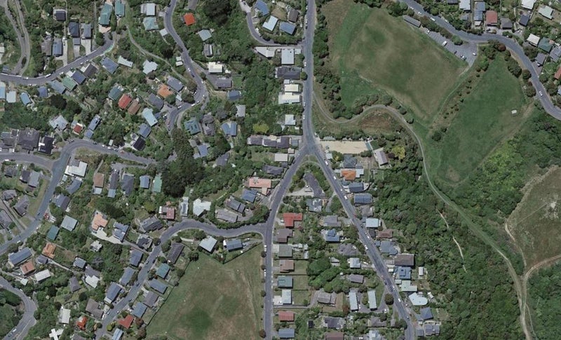 8 Southgate Road, Southgate, Wellington - Carousel 1