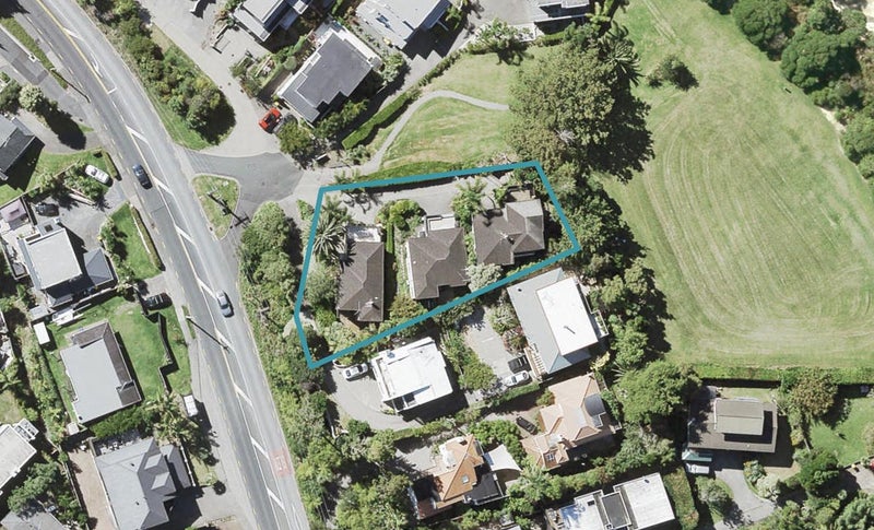 2/115 Beach Road, Castor Bay, Auckland - Carousel 1
