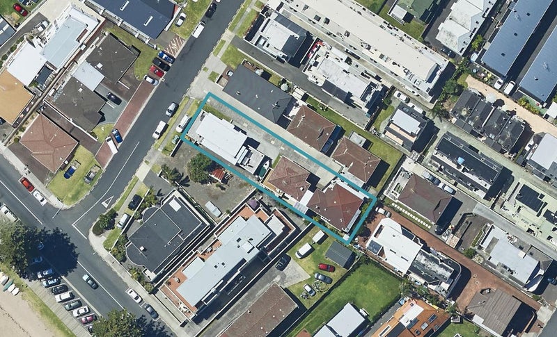 4 Leinster Avenue, Mount Maunganui, Mount Maunganui - Carousel 1