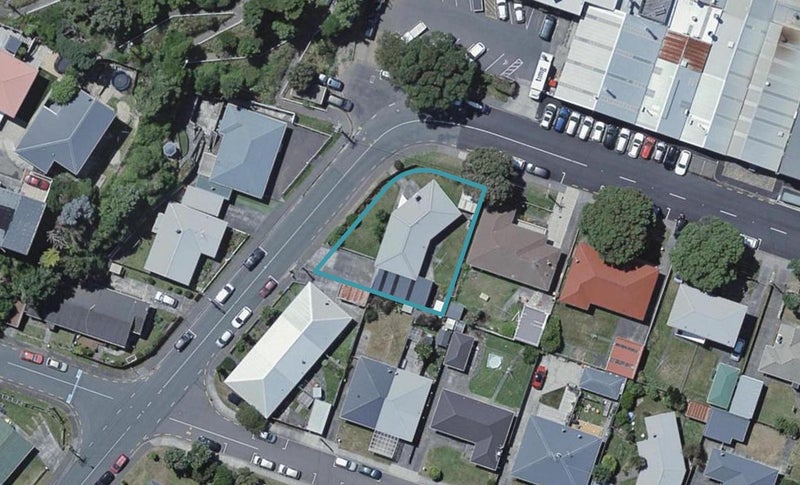 22 Camperdown Road, Miramar, Wellington - Carousel 1