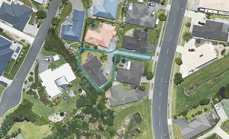206 Cheyne Road, Pyes Pa, Tauranga - Carousel 1