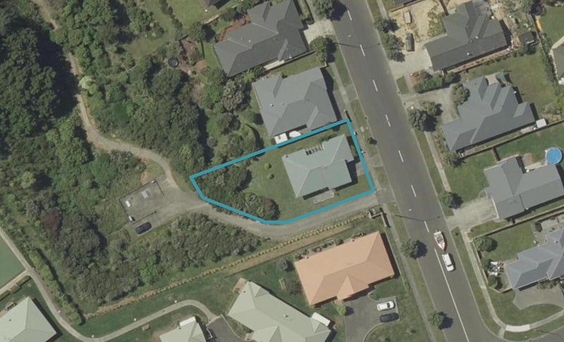 162 Ruapehu Drive, Fitzherbert, Palmerston North - Carousel 1