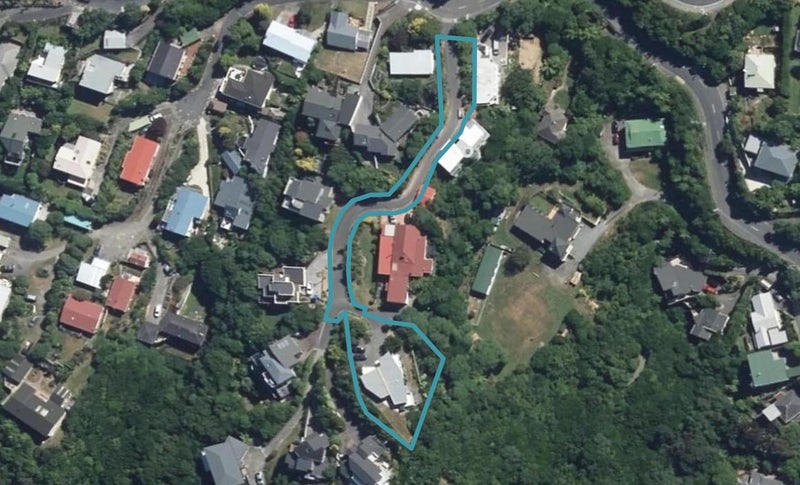 3 Green Park Lane, Korokoro, Lower Hutt - Carousel 1