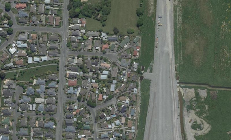 1/12 Kruse Place, Redwood, Christchurch - Carousel 1