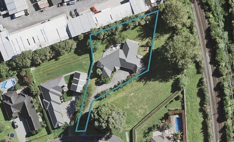 7 Glencairn Place, Buckland, Pukekohe - Carousel 1