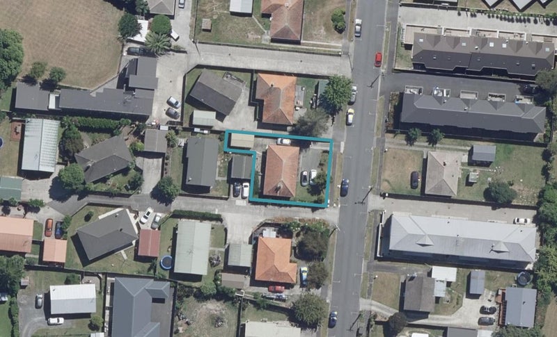 9 Dowding Street, Melville, Hamilton - Carousel 1