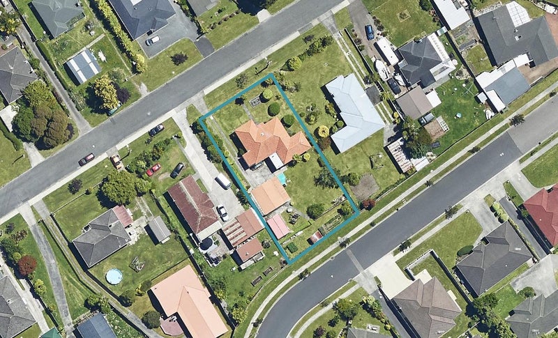 8 Shirley Street, Mangakakahi, Rotorua - Carousel 1
