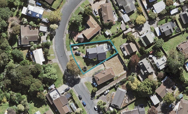 49 Hale Crescent, Bayview, Auckland - Carousel 1