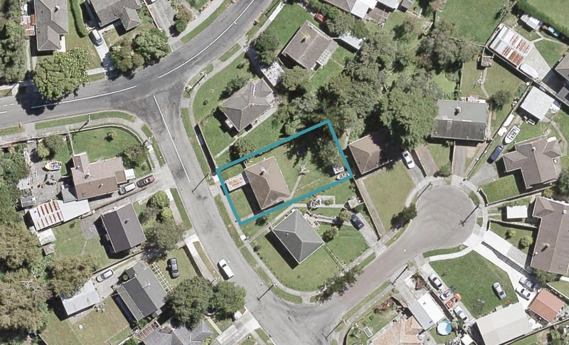 14 Feist Street, Naenae, Lower Hutt - Carousel 1