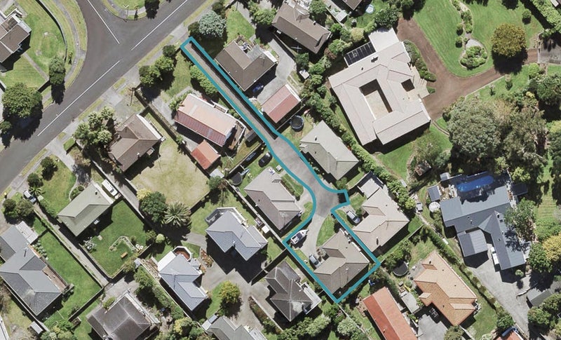 17A Hassan Drive, Massey, Auckland - Carousel 1