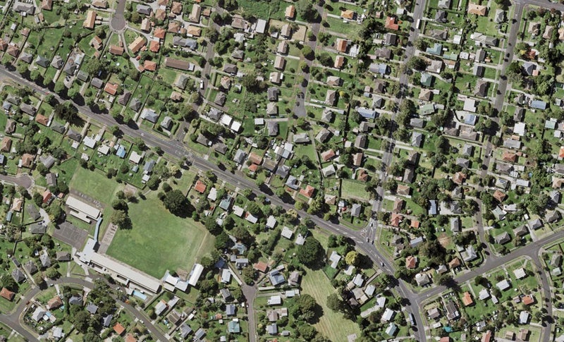 180 Tripoli Road, Point England, Auckland - Carousel 1