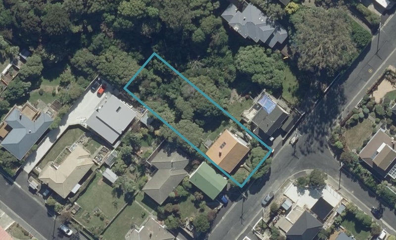 77 Belford Street, Waverley, Dunedin - Carousel 1