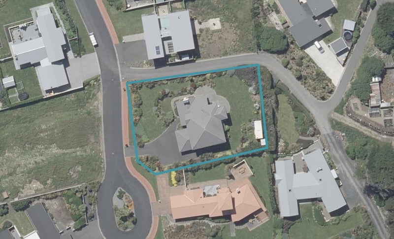 19 Highgrove, Saint Clair, Dunedin - Carousel 1
