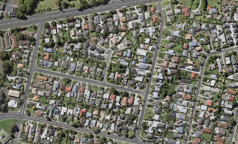 6/20 Ayr Road, Pakuranga, Auckland - Carousel 1
