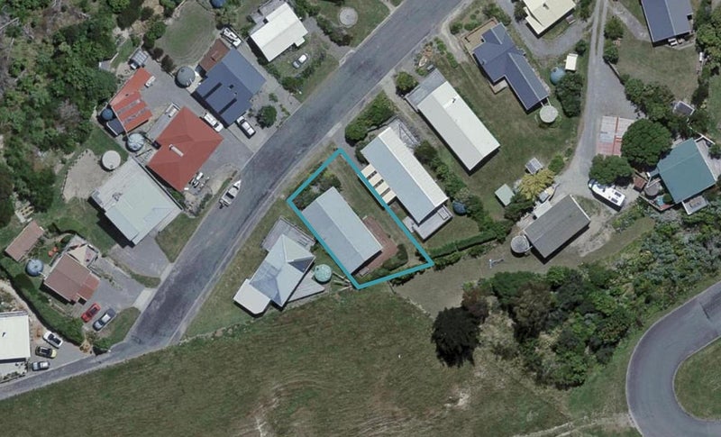 35 Guthrie Crescent, Castlepoint - Carousel 1