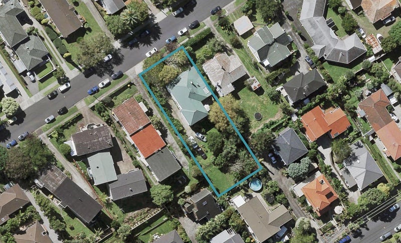 12 Napier Avenue, Takapuna, Auckland - Carousel 1