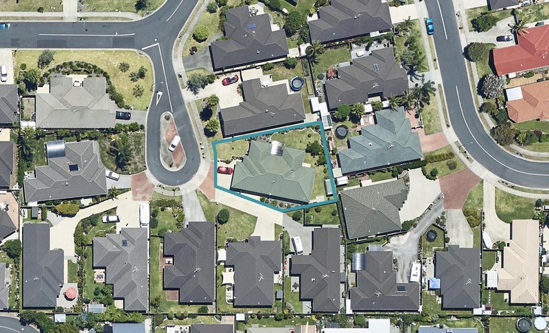 5 Pat Bishop Place, Papamoa Beach, Papamoa - Carousel 1