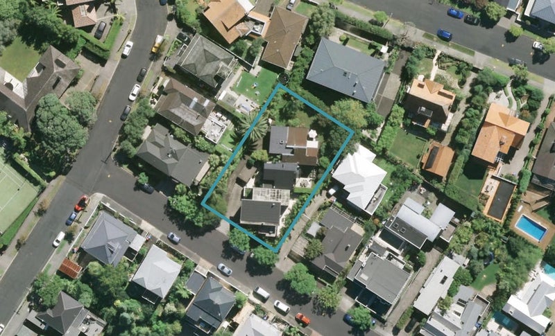 3/4 Logan Terrace, Parnell, Auckland - Carousel 1