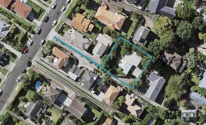 18 Onepoto Road, Hauraki, Auckland - Carousel 1