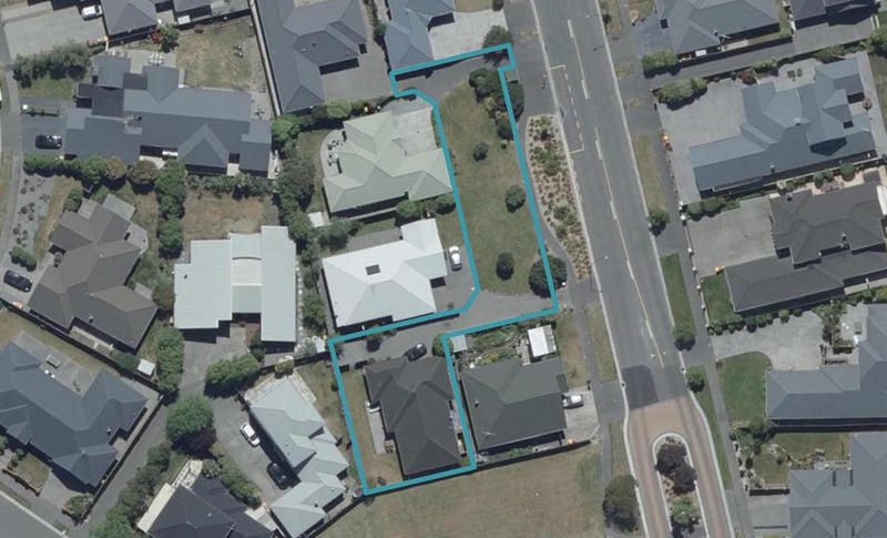 501 Bower Avenue, Parklands, Christchurch - Carousel 1