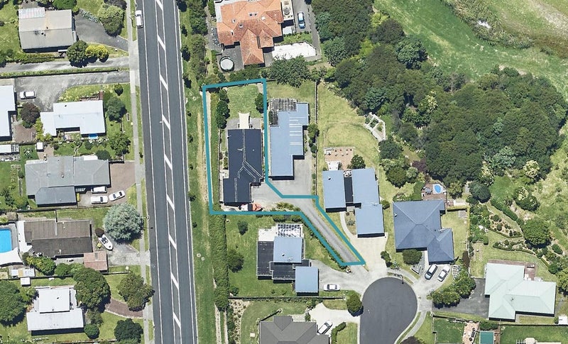 33 Vanderbilt Place, Welcome Bay, Tauranga - Carousel 1