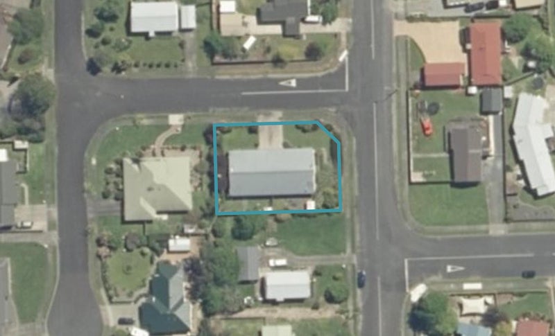 16A Walton Place, Ngatea, Ngatea - Carousel 1