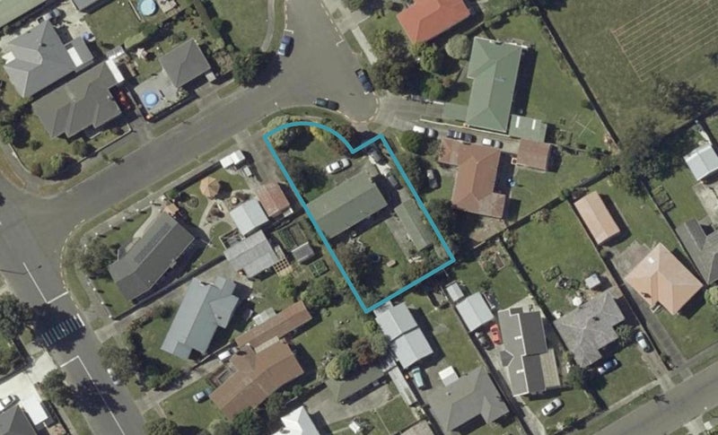 4 Drayton Place, Highbury, Palmerston North - Carousel 1