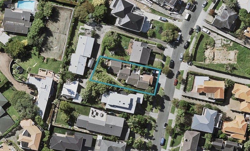 1/18 Sprott Road, Kohimarama, Auckland - Carousel 1
