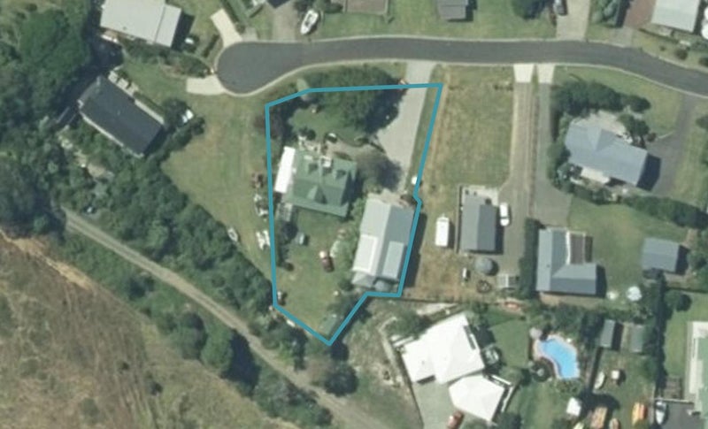 9 Emmerdale Drive, Hahei, Whitianga - Carousel 1