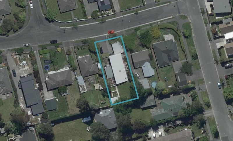 18 Newall Avenue, Bryndwr, Christchurch - Carousel 1
