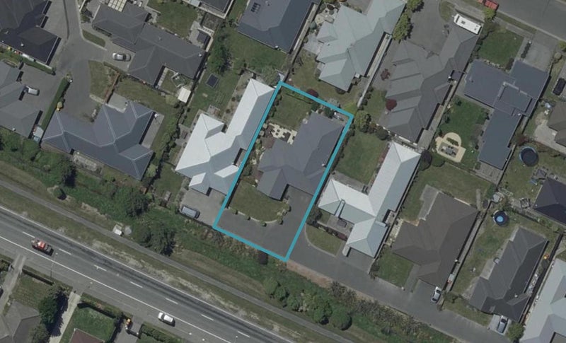 9 Te Pihopa Way, Aidanfield, Christchurch - Carousel 1