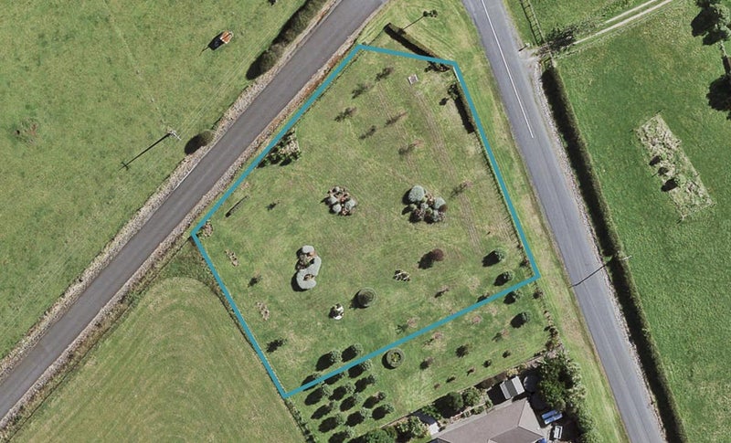 288 Razorback Road, Pōkeno - Carousel 1